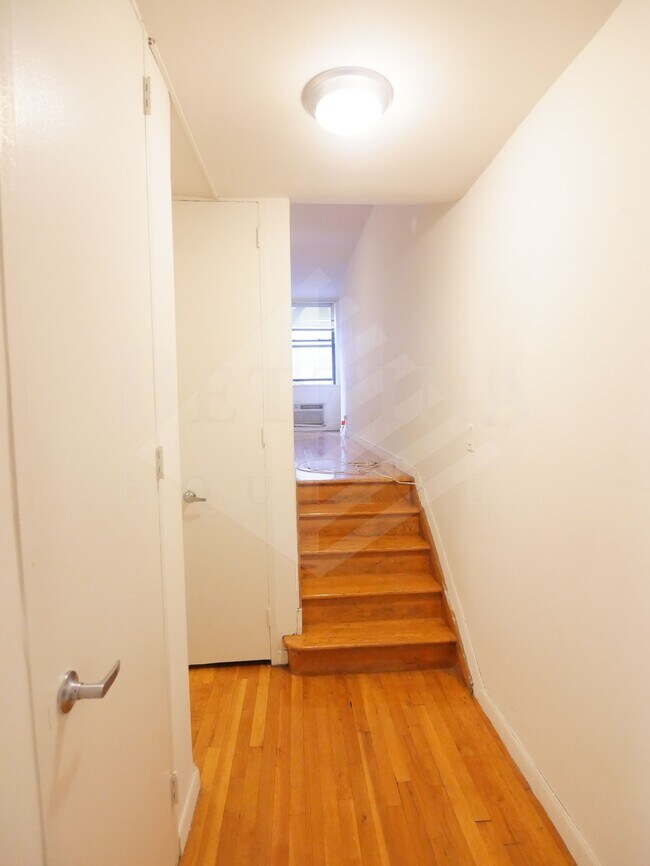 Photo - 104 East 31st Street