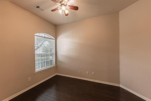 Photo - 2034 Westbury Ln