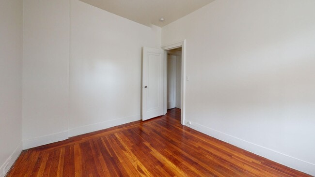 Photo - Embassy Unit 1