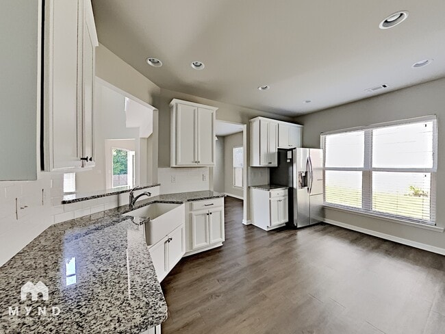 Photo - 218 Hardy Water Dr SE