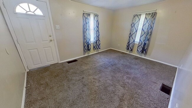 Photo - Charming Single Family Home