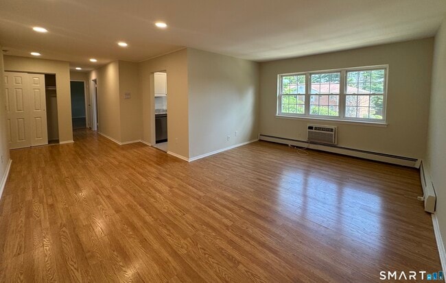 Photo - 1070 New Haven Ave Unit 72