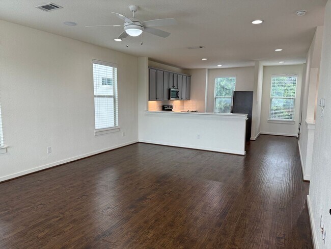 Photo - 2704 Forest Park Blvd