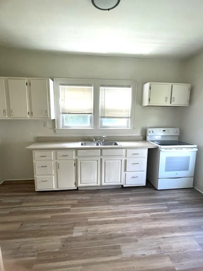 Photo - Newly Renovated Two Bedroom Home on Washington Street West