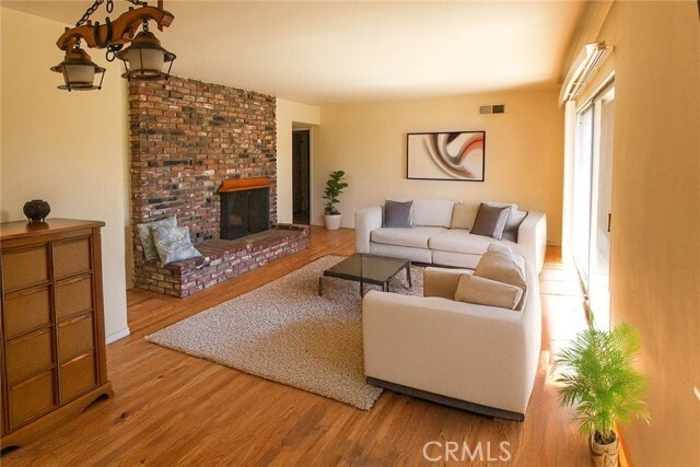 Photo - 17832 Lemarsh St