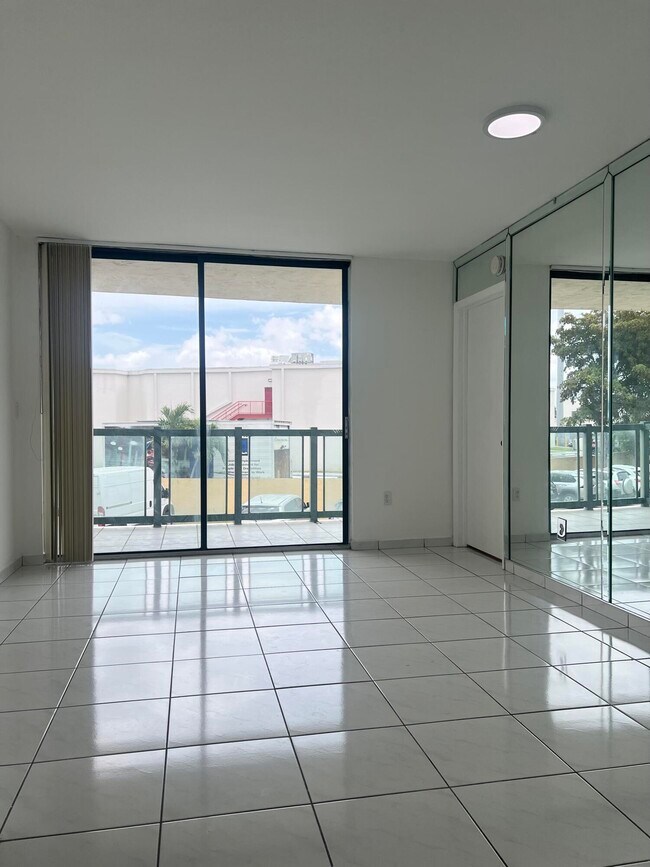 Photo - 2055 SW 122nd Ave Unit 219