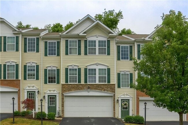 Photo - 219 Grace Manor Dr Townhome