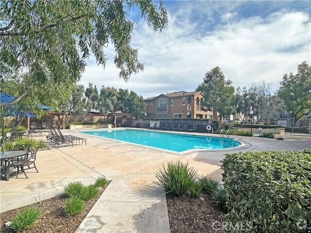 Building Photo - 606 Asbury Dr Rental