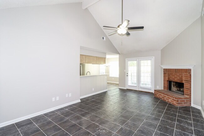 Photo - 9598 Daly Dr