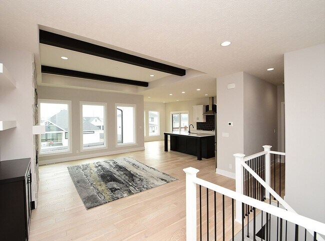 Photo - 5503 N 207th St