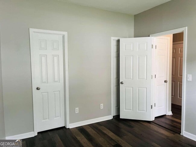 Photo - 26 Cliffhaven Cir