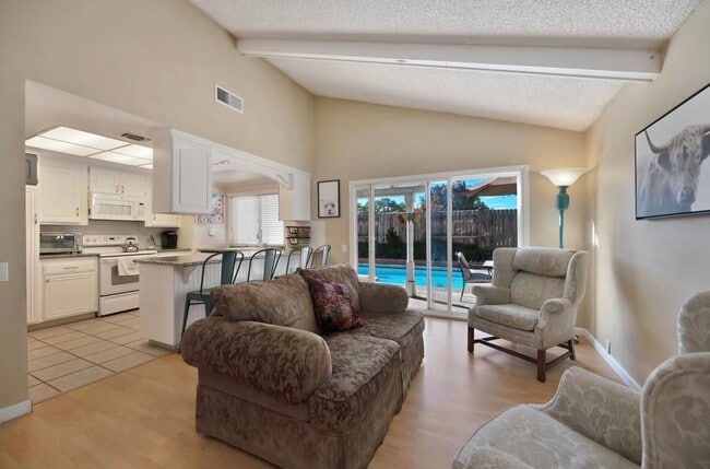 Photo - 9348 Blue Oak Dr