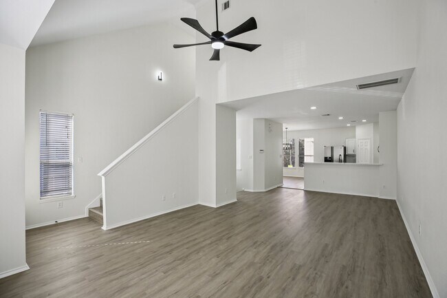Photo - 1705 Stuart St
