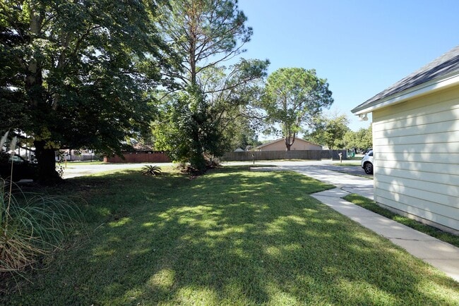 Photo - Great Location in Fort Walton Beach