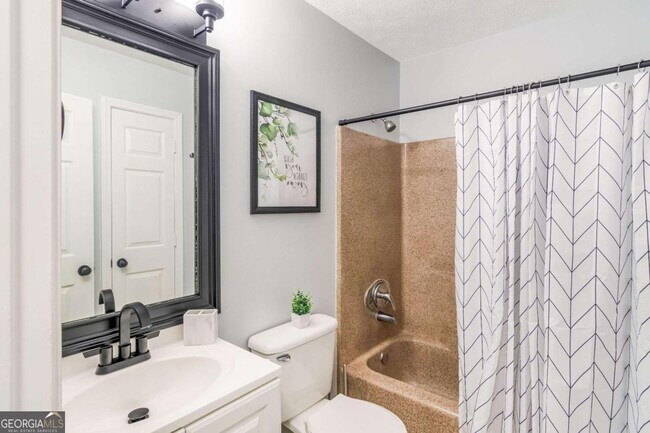 Photo - 145 Mountain View Cir