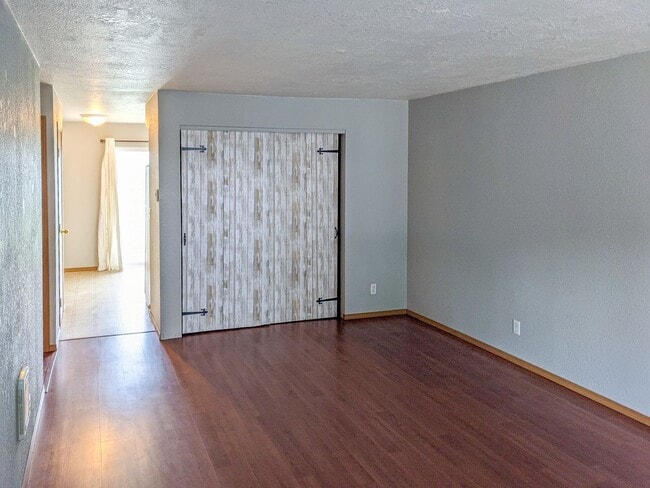 Photo - 4528-4532 Poinsettia St NE Unit 4532