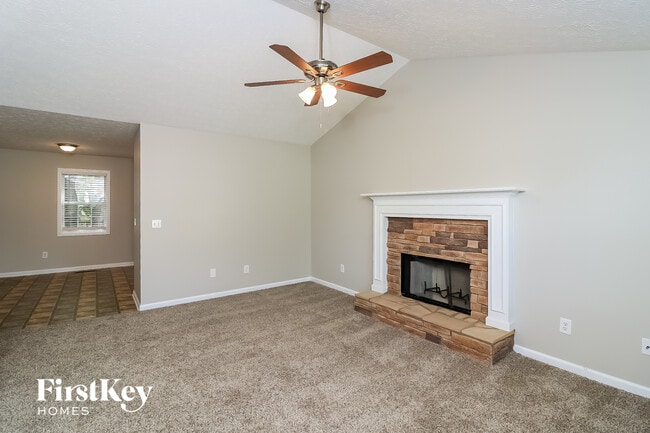 16 Pleasant Dr