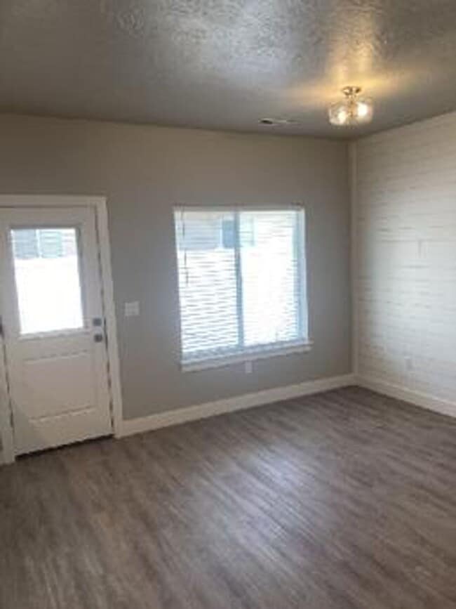 Photo - 3 bed 2.5 bath - Newer Construction