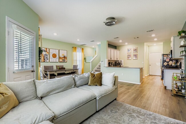 Photo - 7100 Spotted Leaf Wy