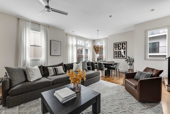 Photo - 1114A Wade Ave Unit ID1043933P