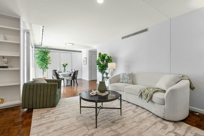 Photo - 130 Mt Auburn St Unit 406