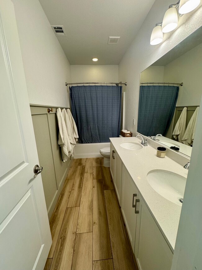 Photo - 8804 Trotternish Rdg