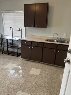 Building Photo - 323 S Chelan Ave Rental