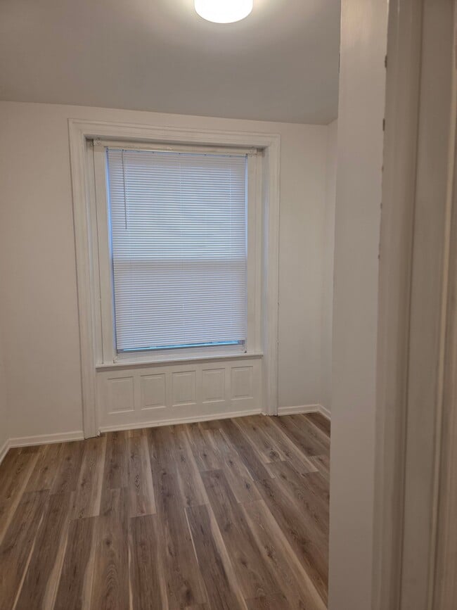 2813 W Oxford St Unit 1