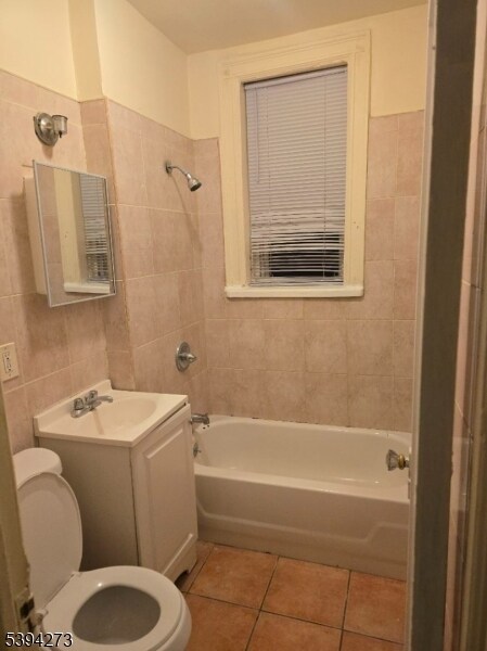 Photo - 135 40th St Unit 104