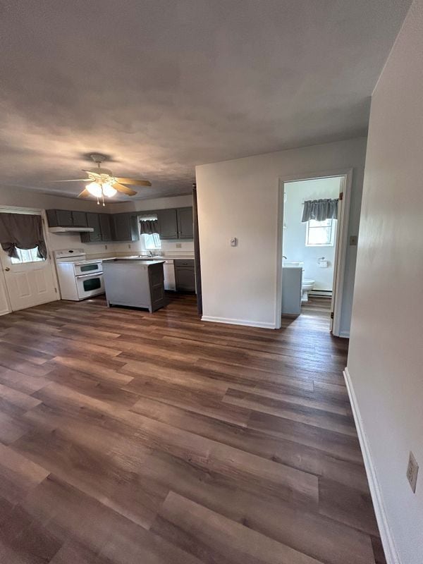 Photo - 16 W Main St Unit Apt 1