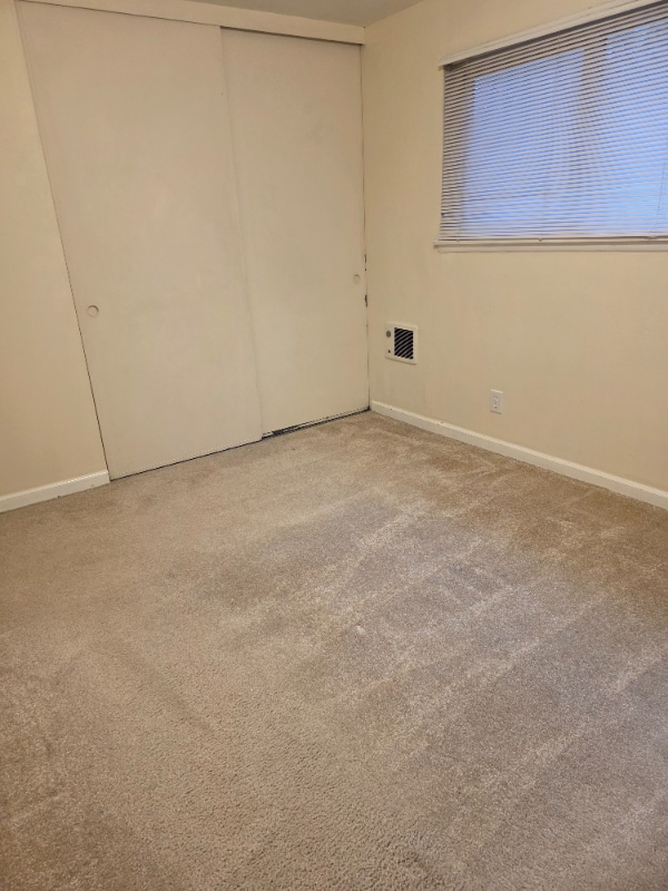 Photo - 2349 W Newton St