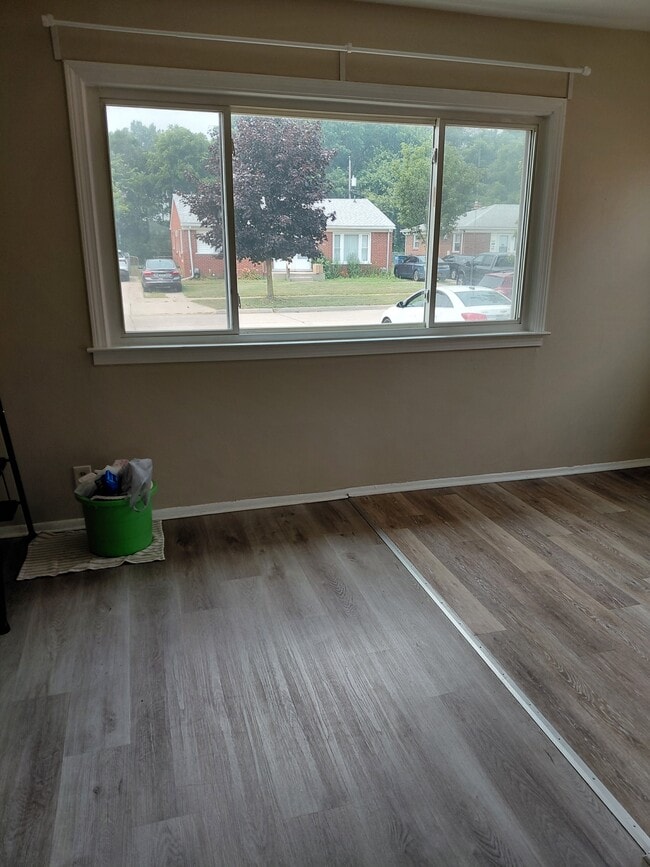 Photo - 2505 Stieber Ave