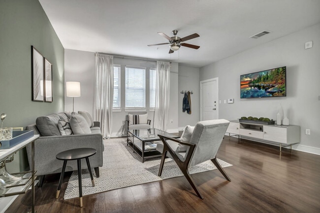 Axis Kessler Park apartments — community photo