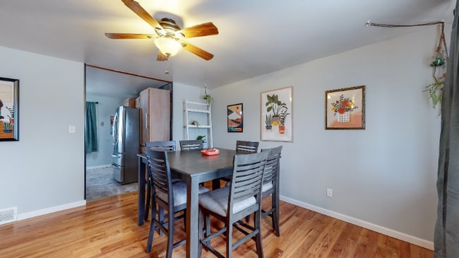 Photo - 1242 Elder St