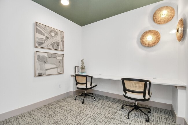 Building Photo - 2020 Grandway Dr Unit 2103