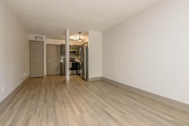 Photo - Sunrise Apartments