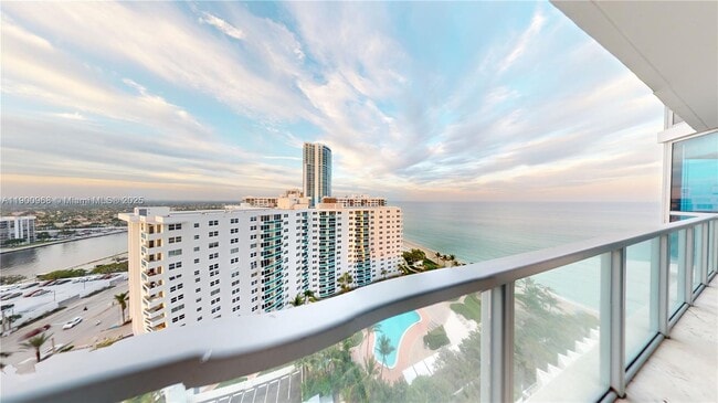 Photo - 3101 S Ocean Dr Unidad 1705