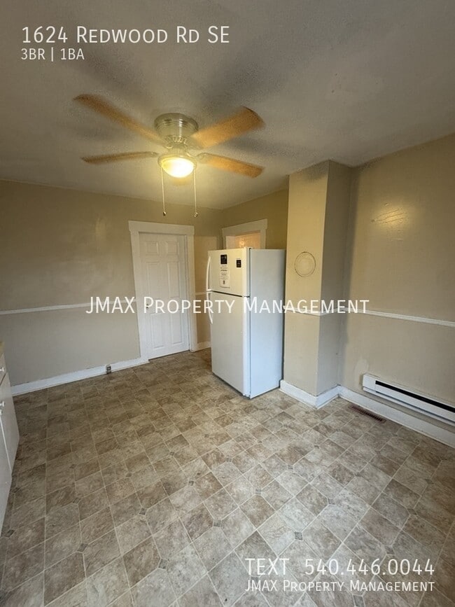 Photo - 1624 Redwood Rd SE