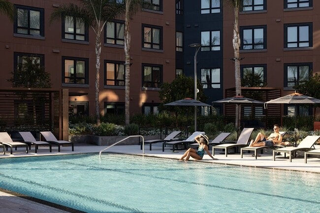 Edge - Piscina