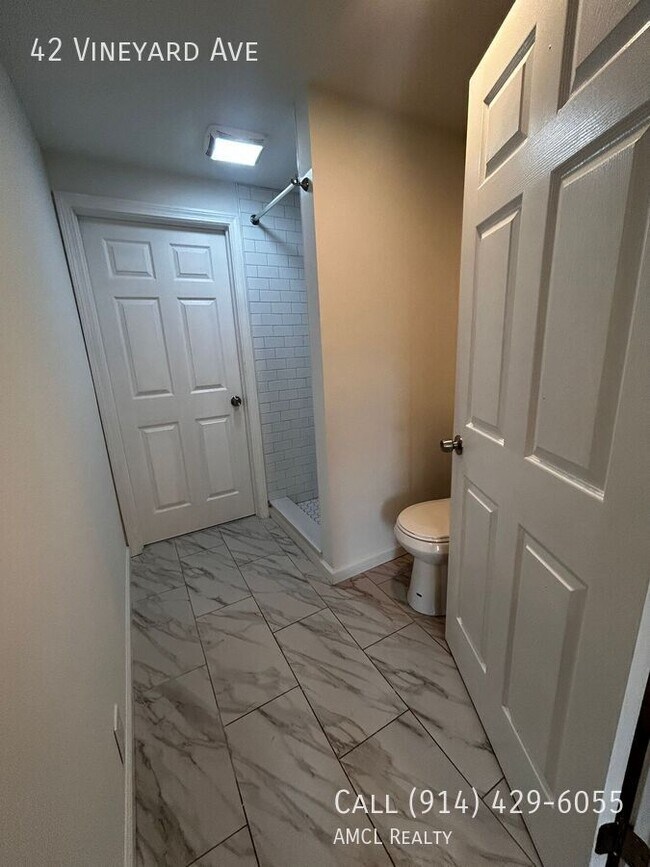 Photo - 42 Vineyard Ave