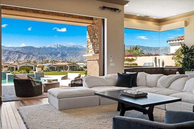 Photo - 75741 Via Stia