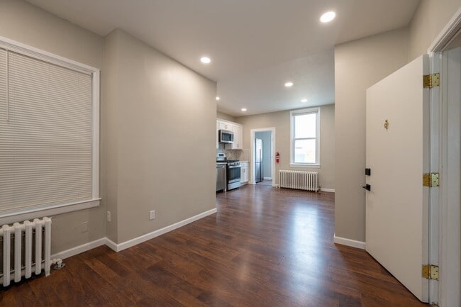 Photo - 307 Henry St Unidad Apt 1