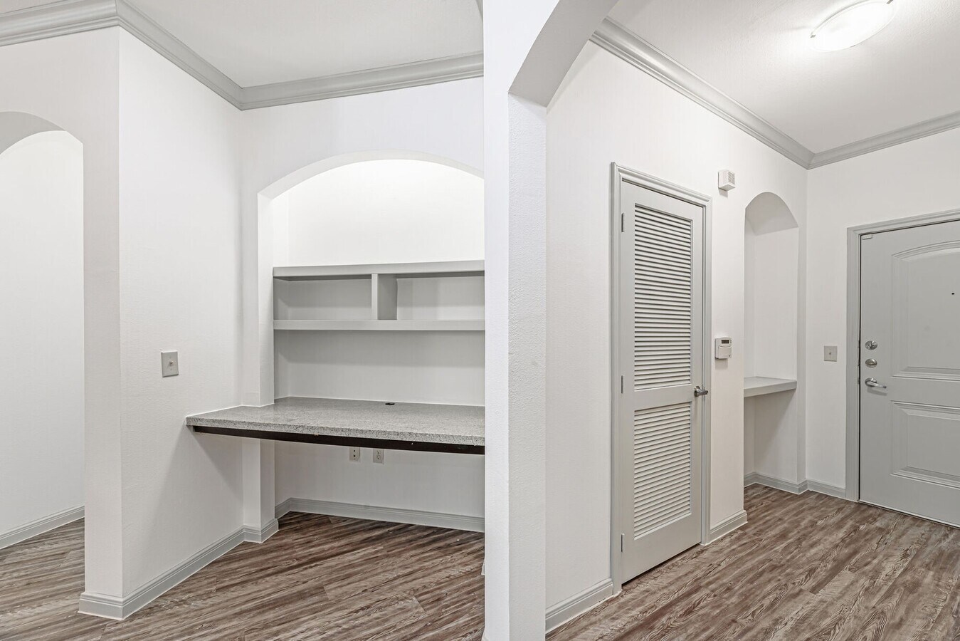 Photo - 8877 Lakes at 610 Dr Unit 458