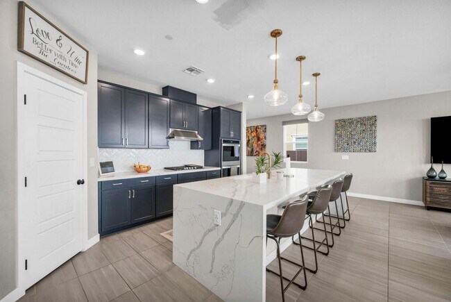 Photo - Spacious 5-Bedroom Home with Loft, Pool & Mountain Views