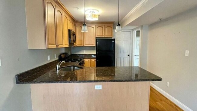 Photo - 2001 Eastern Ave Unidad C