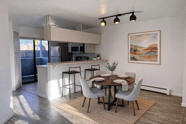 Photo - 3575-3528 28th St