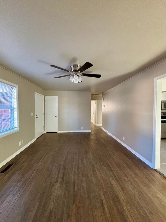 Photo - Cozy Broken Arrow Home