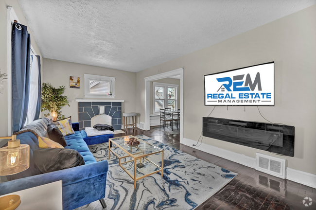 Building Photo - 2034 W 99th St Rental
