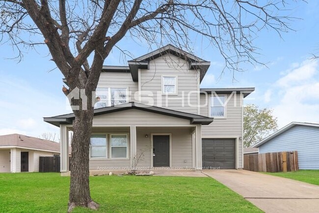 Photo - 1703 Red Cloud Dr