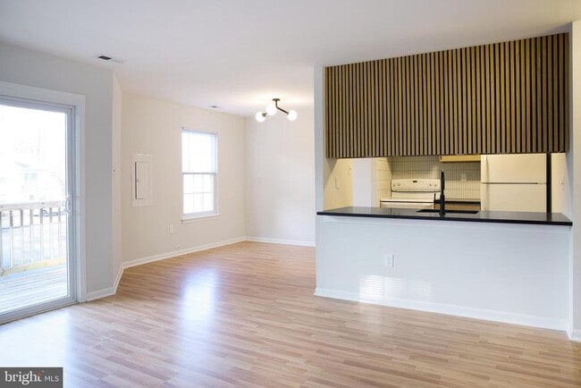 Photo - 737 Timber Ln